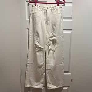 Women’s SHEIN White Jeans